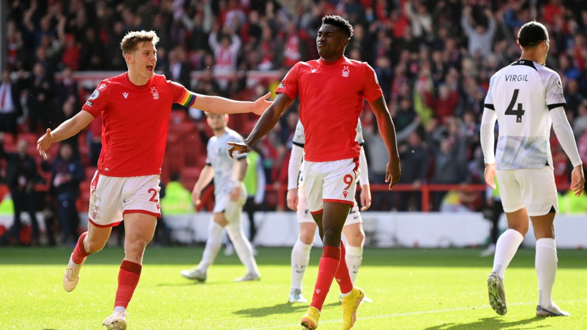 强大的前锋 强大的前锋